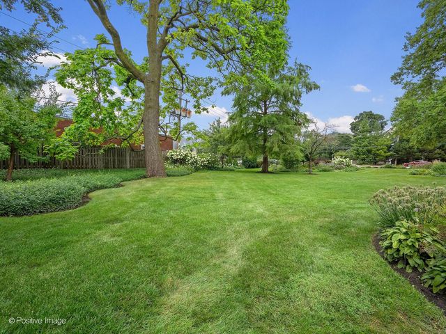 524 Banyon Lane D, La Grange, IL 60525