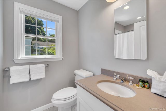 422 Midland Avenue, Rye, NY 10580