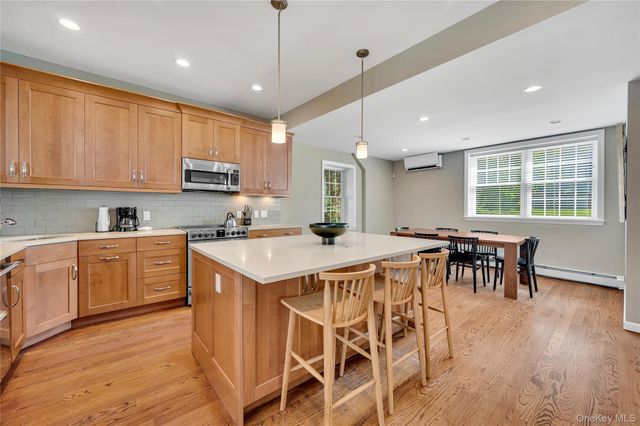 422 Midland Avenue, Rye, NY 10580
