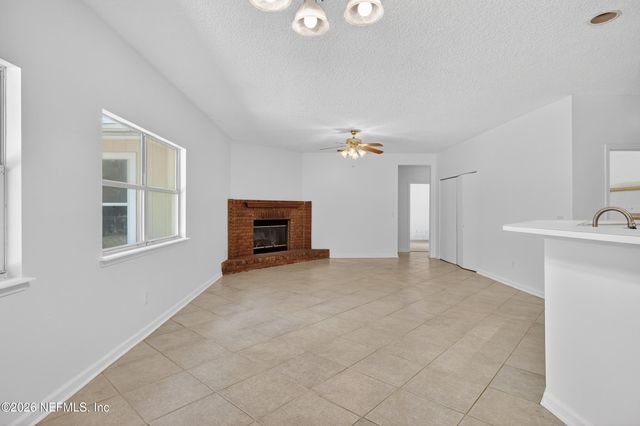 3831 SCHOENWALD Lane, Jacksonville, FL 32223