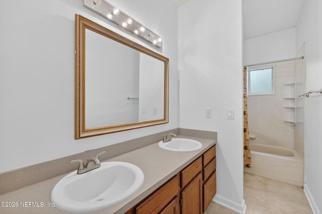 3831 SCHOENWALD Lane, Jacksonville, FL 32223