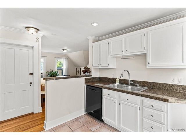 841 N Emerson St 3, Denver, CO 80218