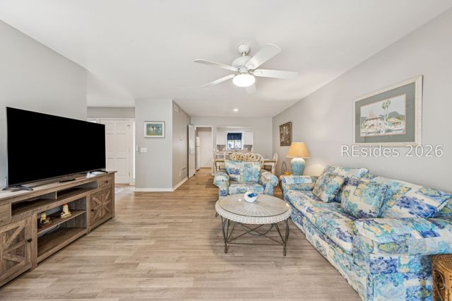 25 Mooring Buoy Apt 829, Hilton Head Island, SC 29928