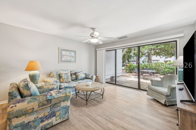 25 Mooring Buoy Apt 829, Hilton Head Island, SC 29928