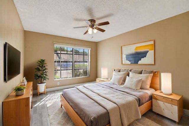 492 Hardwood Place, Boca Raton, FL 33431