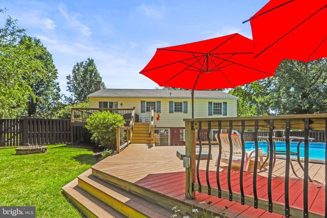 90 CROSSWIND DR, Shrewsbury, PA 17361