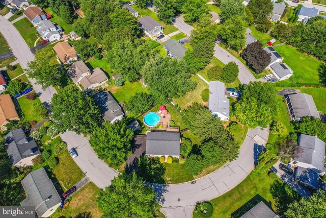 90 CROSSWIND DR, Shrewsbury, PA 17361