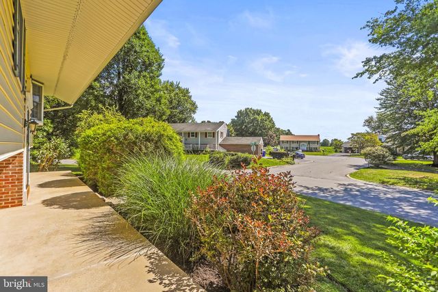 90 CROSSWIND DR, Shrewsbury, PA 17361