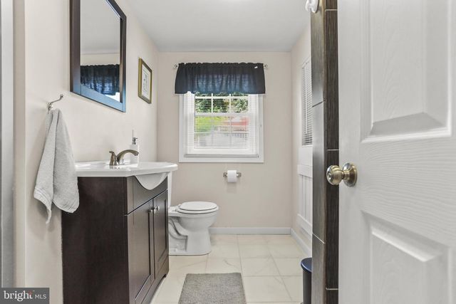 90 CROSSWIND DR, Shrewsbury, PA 17361