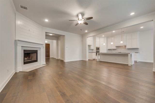 805 Toby Trail, Mansfield, TX 76063