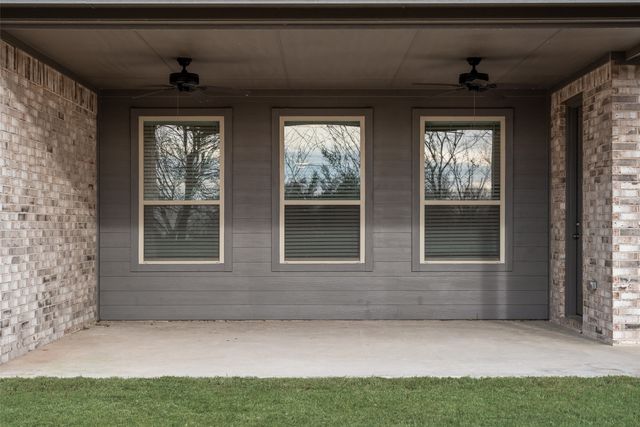 805 Toby Trail, Mansfield, TX 76063