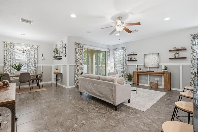 13105 CANOPY CREEK DRIVE, Tampa, FL 33625