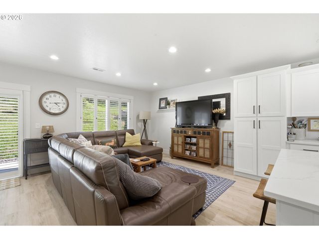 1935 OCEAN HIGHLANDS Pkwy, Netarts, OR 97143