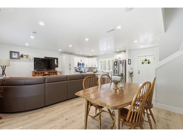 1935 OCEAN HIGHLANDS Pkwy, Netarts, OR 97143
