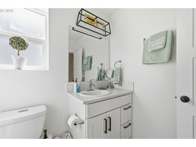 1935 OCEAN HIGHLANDS Pkwy, Netarts, OR 97143