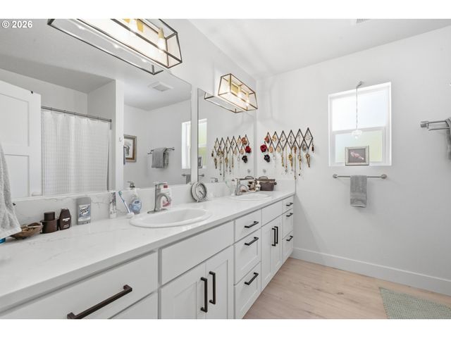 1935 OCEAN HIGHLANDS Pkwy, Netarts, OR 97143
