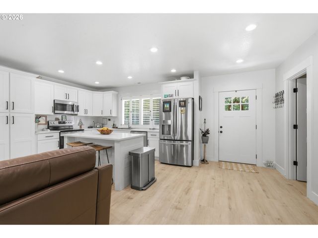 1935 OCEAN HIGHLANDS Pkwy, Netarts, OR 97143