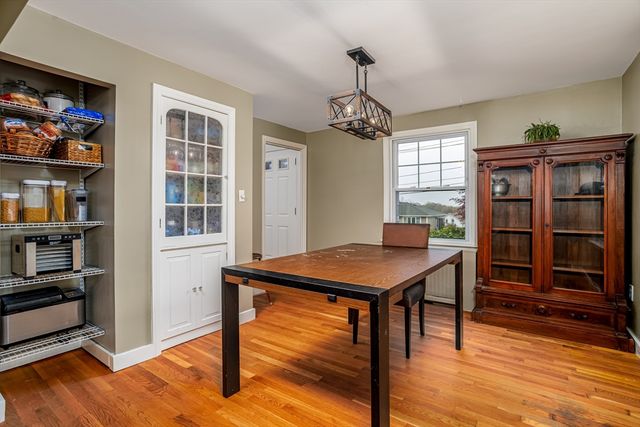 168 Apricot St, Worcester, MA 01603