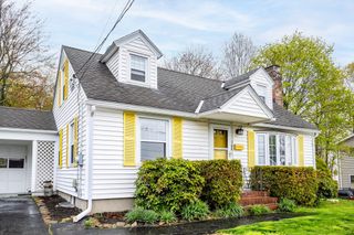 168 Apricot St, Worcester, MA 01603
