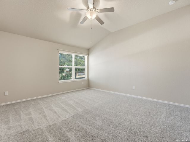 5819 Quiet Glen Dr, San Antonio, TX 78240