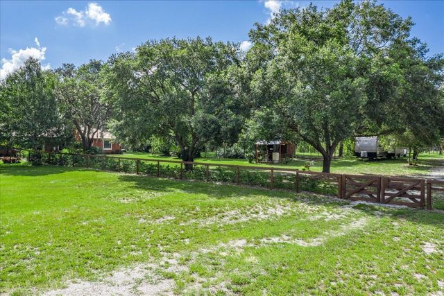 1273 SCRUB JAY TRAIL, Frostproof, FL 33843