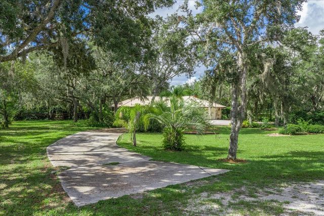 1273 SCRUB JAY TRAIL, Frostproof, FL 33843