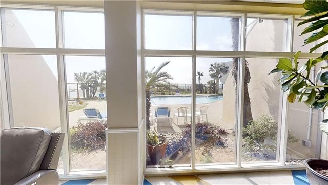 4000 Surfside Blvd 508, Corpus Christi, TX 78402