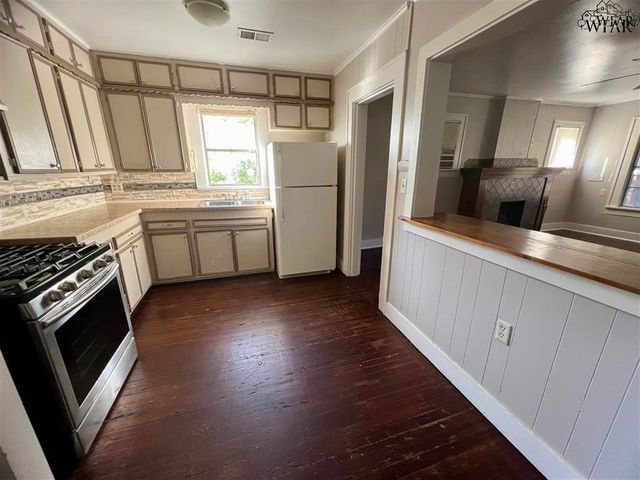 3107 AVENUE R, Wichita Falls, TX 76309