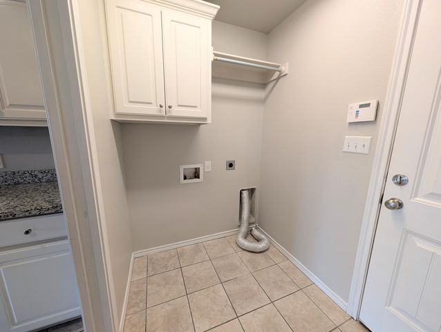 8710 12th Street, Lubbock, TX 79416