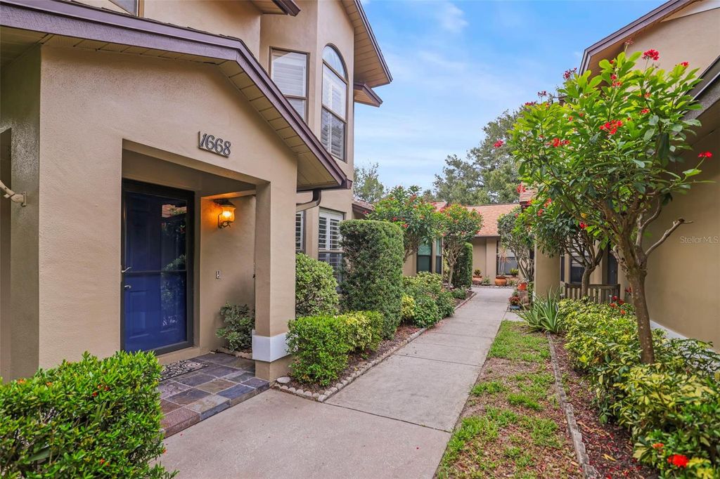 1668 HAMILTON COURT 2061, Dunedin, FL 34698
