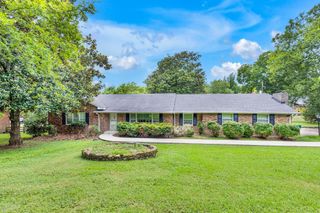 106 Sunset Dr, Pulaski, TN 38478