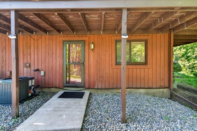 11 Great Gorge Dr 1, Vernon Twp., NJ 07462