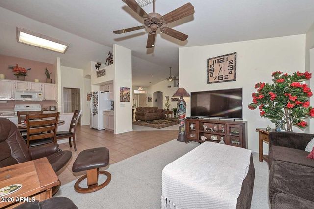 9060 W TARO Lane, Peoria, AZ 85382