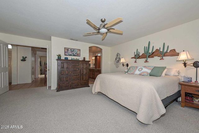 9060 W TARO Lane, Peoria, AZ 85382