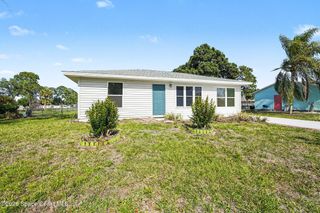 1037 Colonnade Avenue SE, Palm Bay, FL 32909