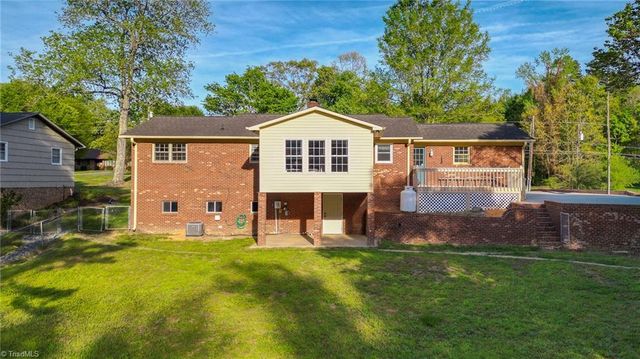 244 Pine Valley Road, Thomasville, NC 27360