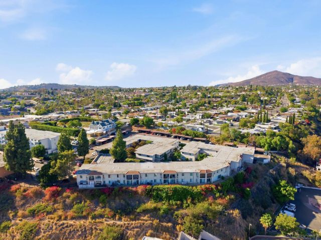 8220 Vincetta Dr 55, La Mesa, CA 91942
