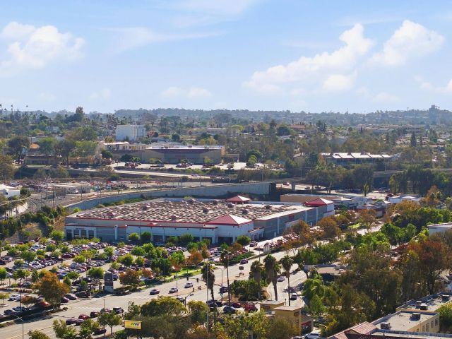 8220 Vincetta Dr 55, La Mesa, CA 91942