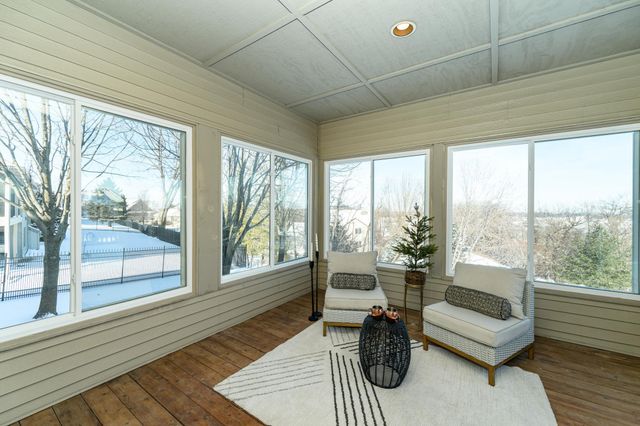 2921 4th Street SW, Rochester, MN 55902