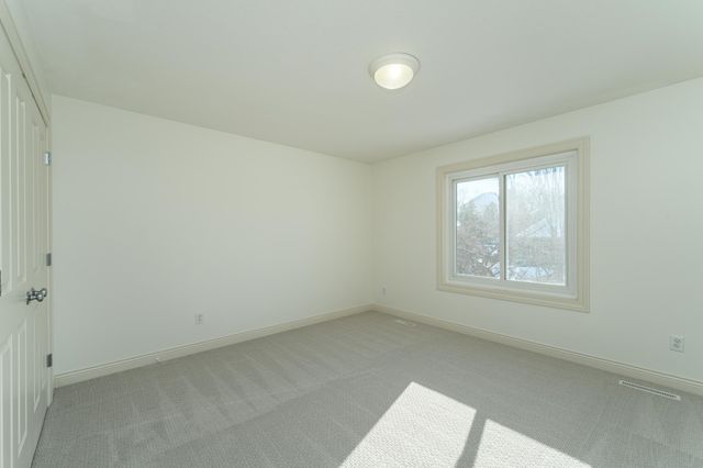 2921 4th Street SW, Rochester, MN 55902