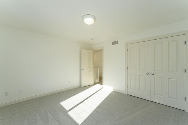 2921 4th Street SW, Rochester, MN 55902