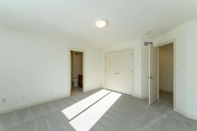 2921 4th Street SW, Rochester, MN 55902