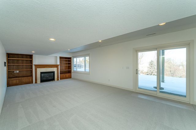 2921 4th Street SW, Rochester, MN 55902