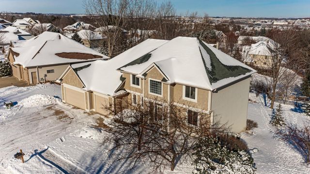 2921 4th Street SW, Rochester, MN 55902