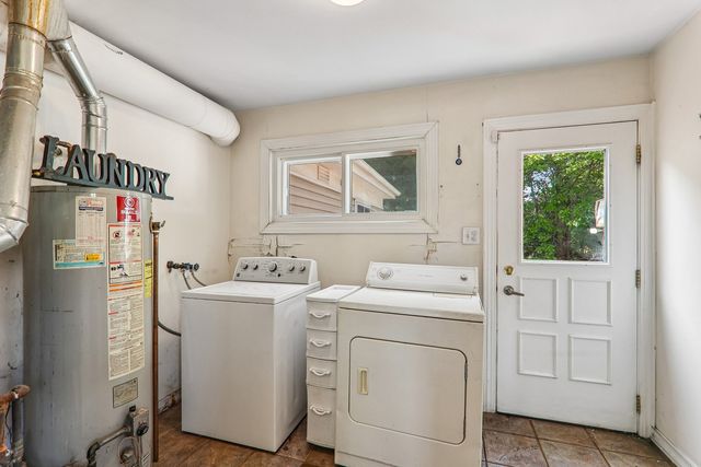 2870 Alden Lane, Des Plaines, IL 60018