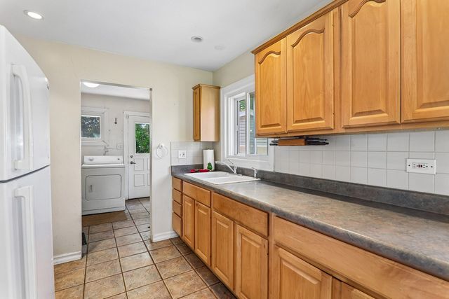 2870 Alden Lane, Des Plaines, IL 60018
