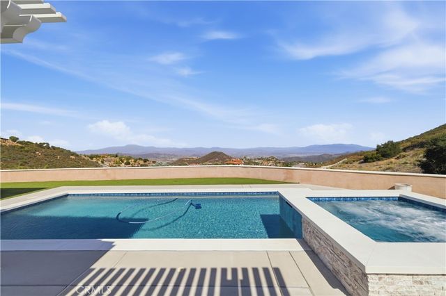 20451 Paseo Montana, Murrieta, CA 92562