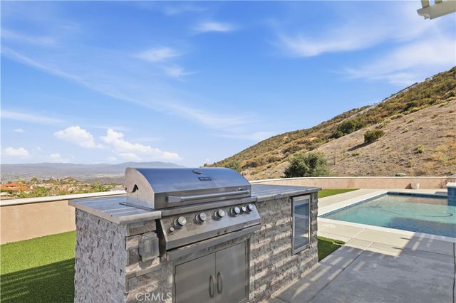 20451 Paseo Montana, Murrieta, CA 92562