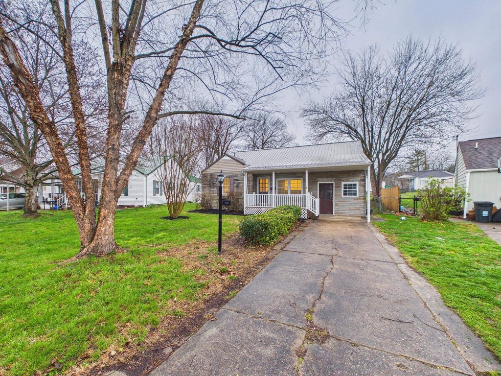 2030 Benedict Circle, Saint Albans, WV 25177