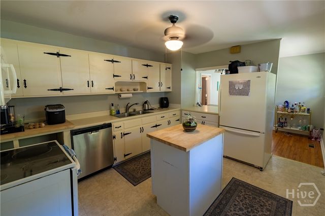 583 Woodland Hills, Athens, GA 30605